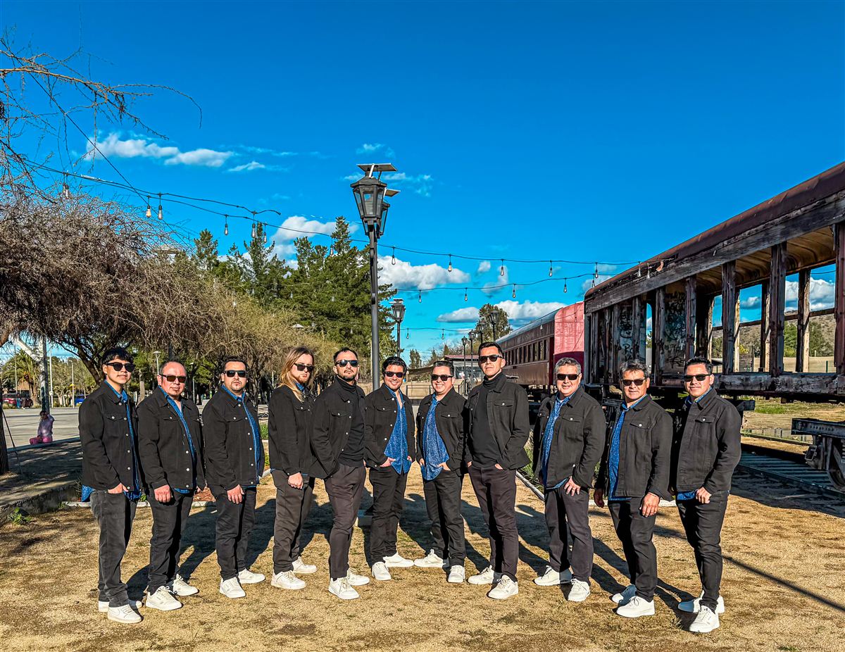 Sonora Invasión, foto grupal