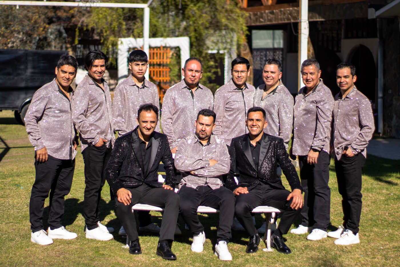 Sonora Invasión, foto grupal de la orquesta